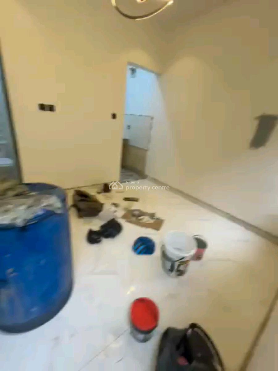 Self Contain, Off Ilaje Road, Shomolu, Lagos, Self Contain (single Rooms) for Rent