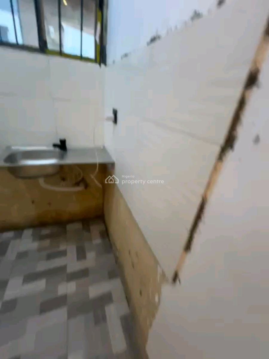 Beautiful Room Self Contain, Off Ilaje Road, Bariga, Shomolu, Lagos, Self Contain (single Rooms) for Rent