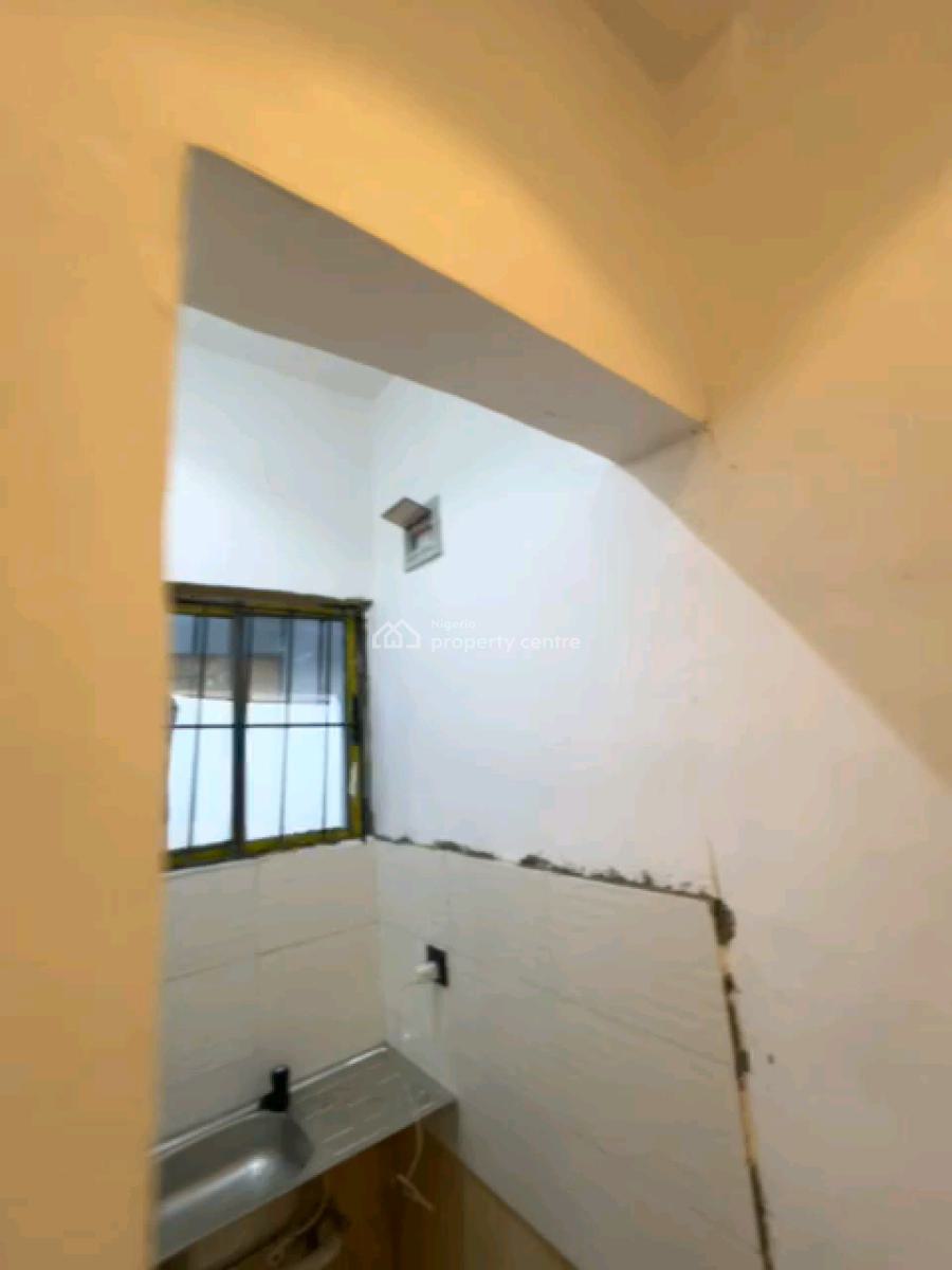 Beautiful Room Self Contain, Off Ilaje Road, Bariga, Shomolu, Lagos, Self Contain (single Rooms) for Rent