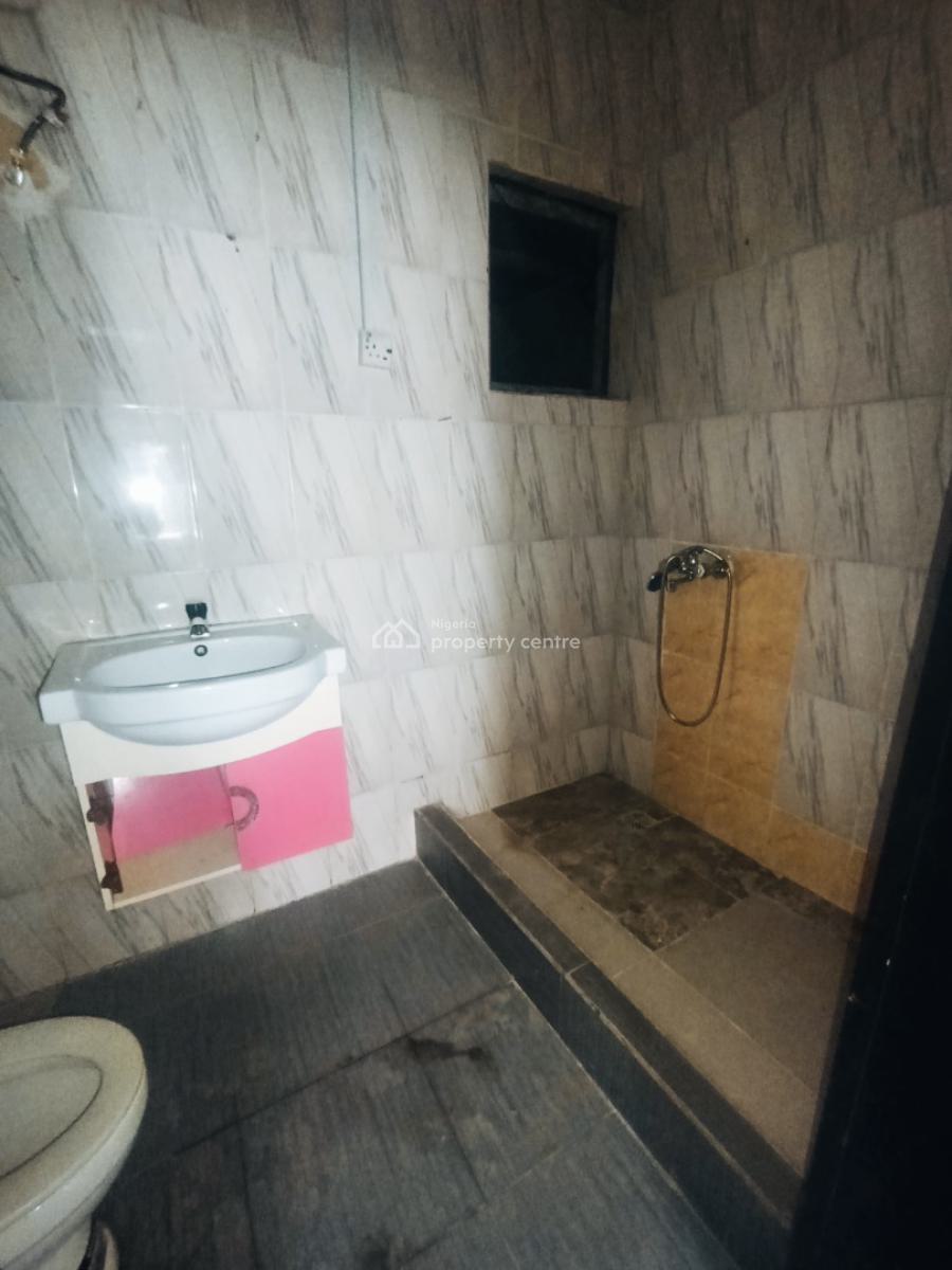 a Studio Apartment with Personal Kitchen and Personal Prepaid Meter, Bera Estate Chevron Drive 🔰, Lekki, Lagos, Self Contain (single Rooms) for Rent