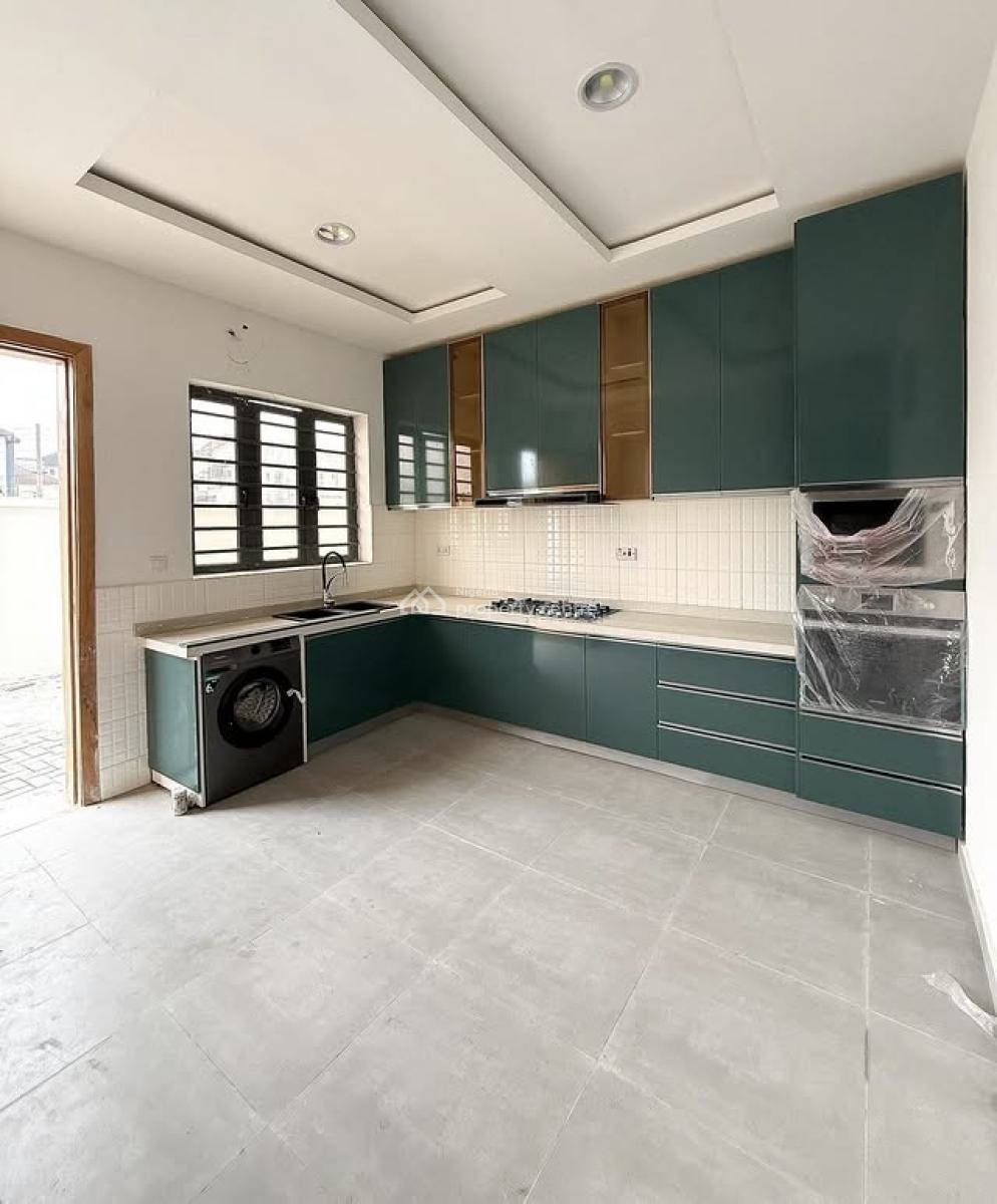 Lovely 4 Bedroom Terrace Duplex with Bq, Lekki Phase 1, Lekki, Lagos, Terraced Duplex for Sale