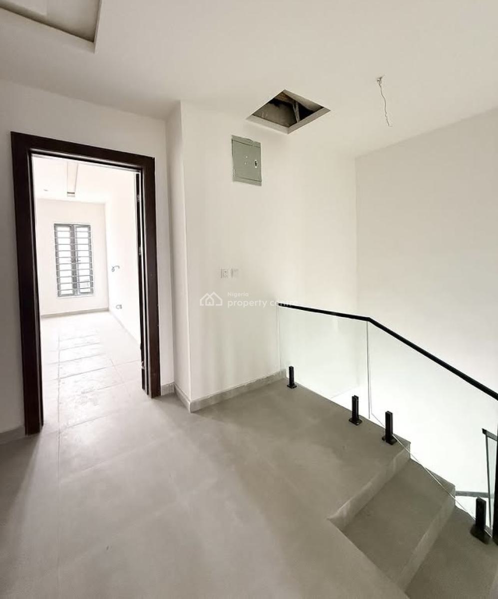 Lovely 4 Bedroom Terrace Duplex with Bq, Lekki Phase 1, Lekki, Lagos, Terraced Duplex for Sale
