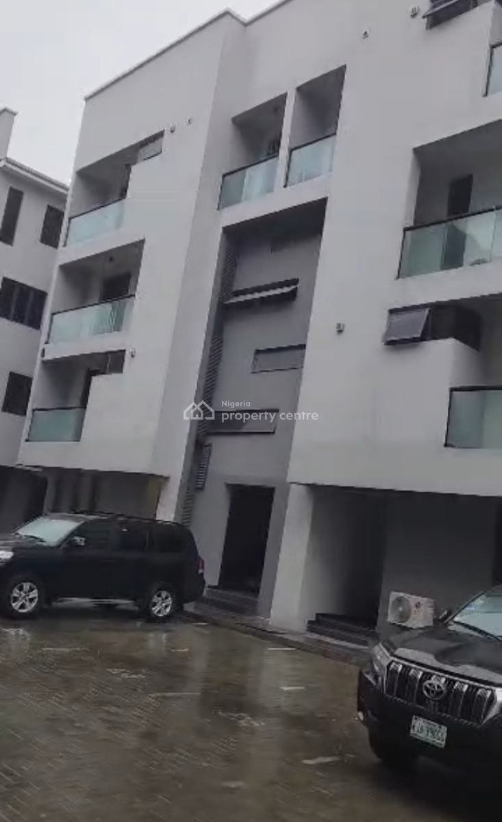 Fully Serviced Well  Finished 4 Bedroom Maisonette with 2 Sitting Room, Ologolo, Lekki, Lagos, House for Sale