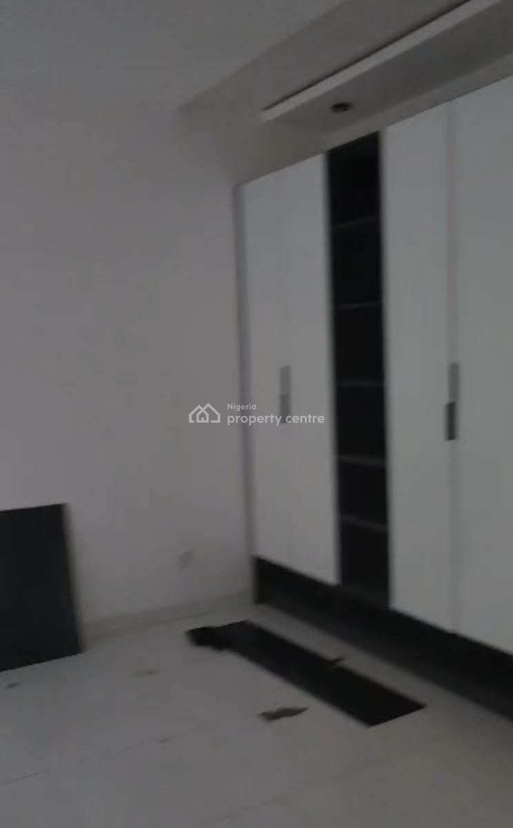 Fully Serviced Well  Finished 4 Bedroom Maisonette with 2 Sitting Room, Ologolo, Lekki, Lagos, House for Sale