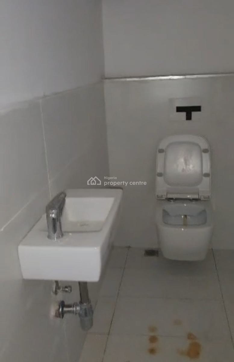 Fully Serviced Well  Finished 4 Bedroom Maisonette with 2 Sitting Room, Ologolo, Lekki, Lagos, House for Sale