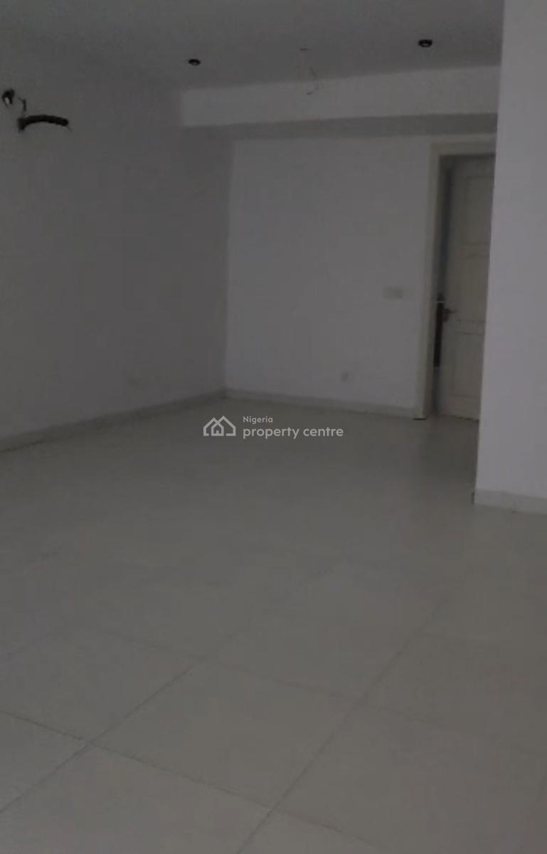 Fully Serviced Well  Finished 4 Bedroom Maisonette with 2 Sitting Room, Ologolo, Lekki, Lagos, House for Sale