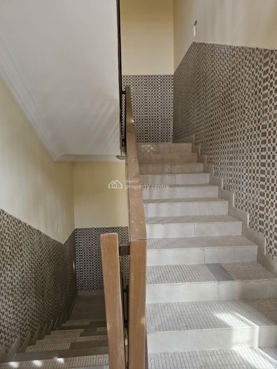 Spacious 3-bedroom + 1-room Bq, Katampe (main), Katampe, Abuja, Flat / Apartment for Rent