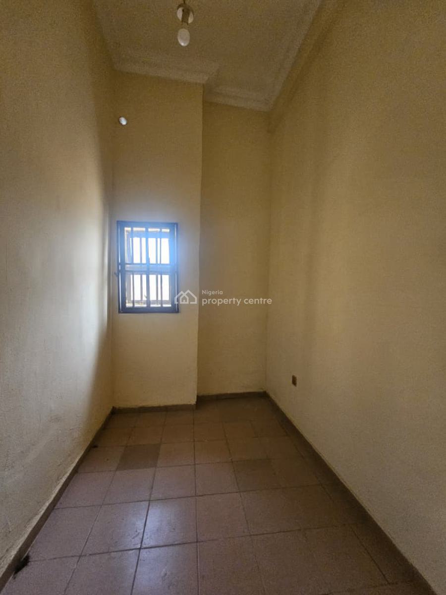 Spacious 3-bedroom + 1-room Bq, Katampe (main), Katampe, Abuja, Flat / Apartment for Rent