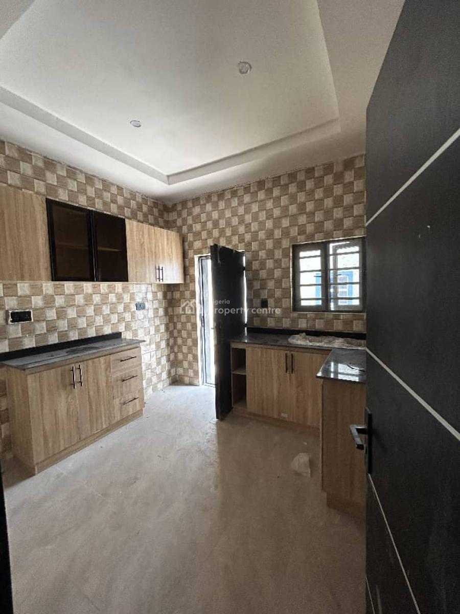 Luxury 2 Bedroom Apartment with Excellent Facility, Happy Land Estate, Ajah, Lagos, Flat / Apartment for Rent