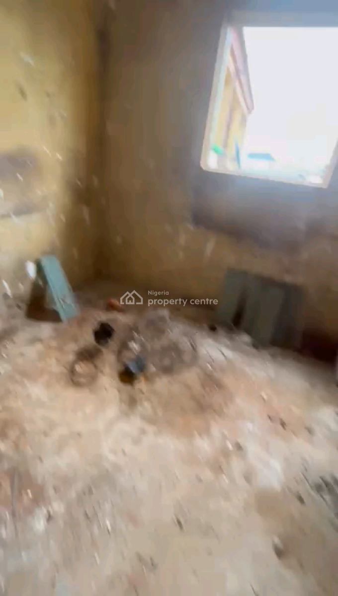 Units of Renovated Room Selfcon, on Ilaje Road, Bariga, Shomolu, Lagos, Self Contain (single Rooms) for Rent