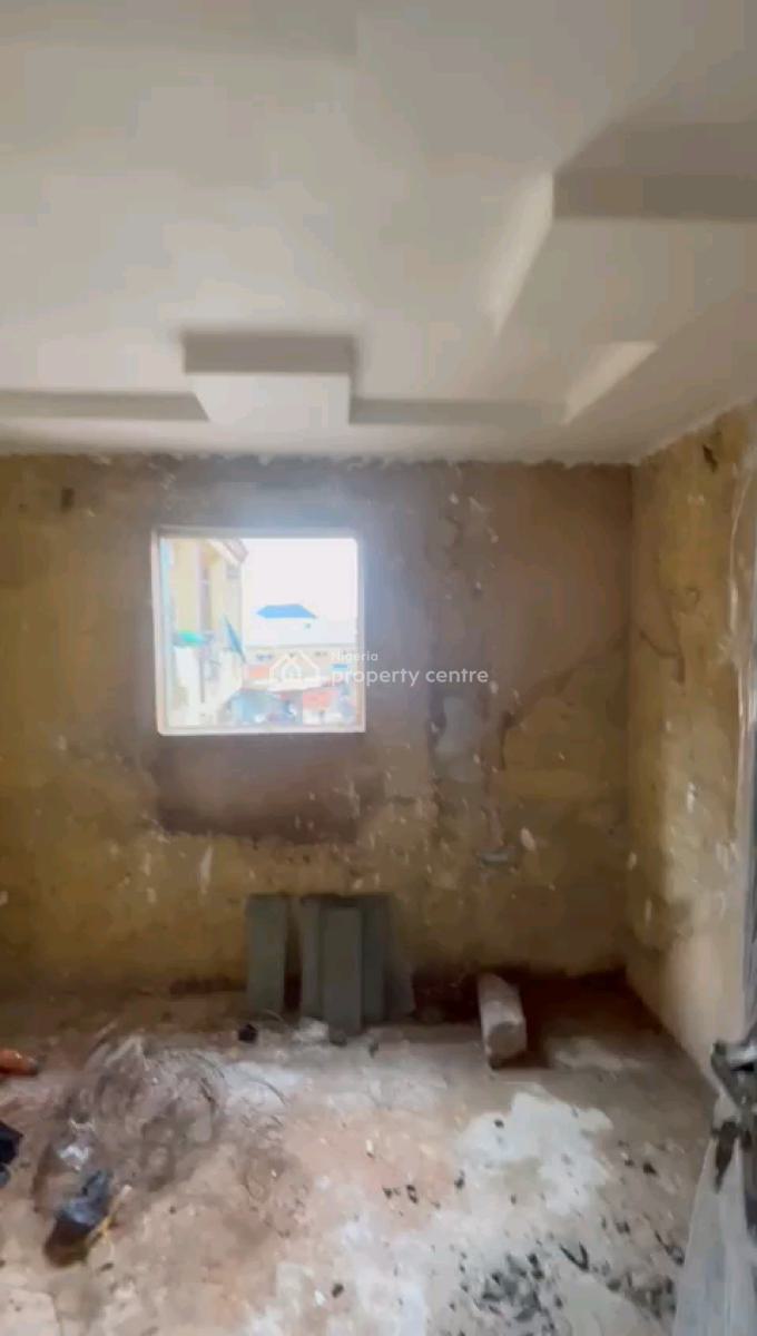 Units of Renovated Room Selfcon, on Ilaje Road, Bariga, Shomolu, Lagos, Self Contain (single Rooms) for Rent