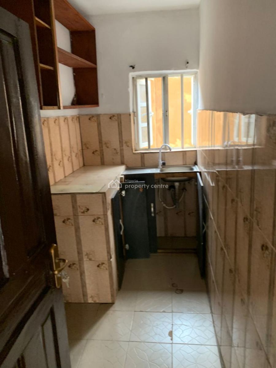 Luxury 2 Bedroom Flat, Olowora, Magodo, Lagos, Flat / Apartment for Rent