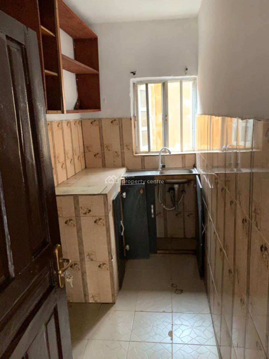 Luxury 2 Bedroom Flat, Olowora, Magodo, Lagos, Flat / Apartment for Rent
