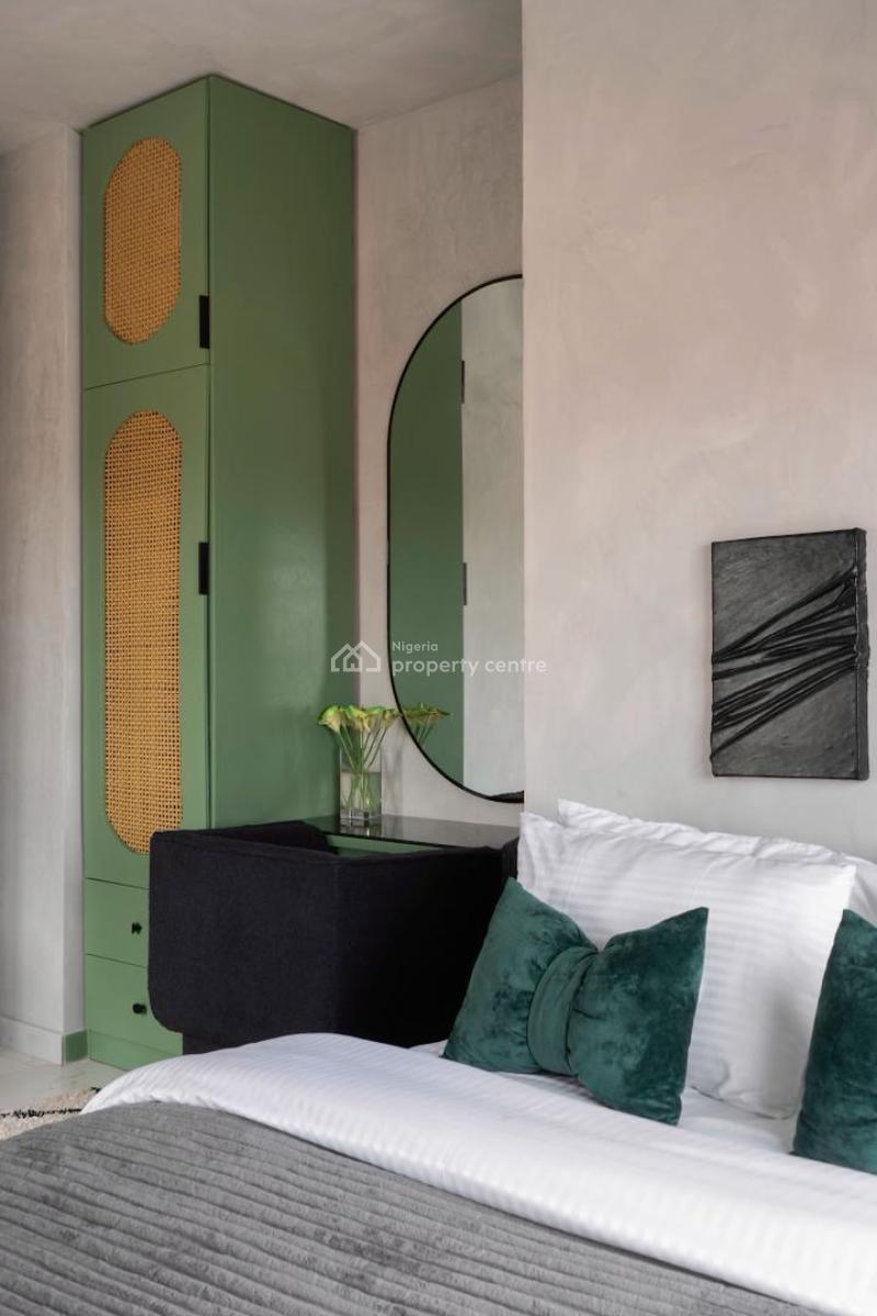 3 Bedroom Penthouse, Lekki Phase 1, Lekki, Lagos, Flat / Apartment Short Let