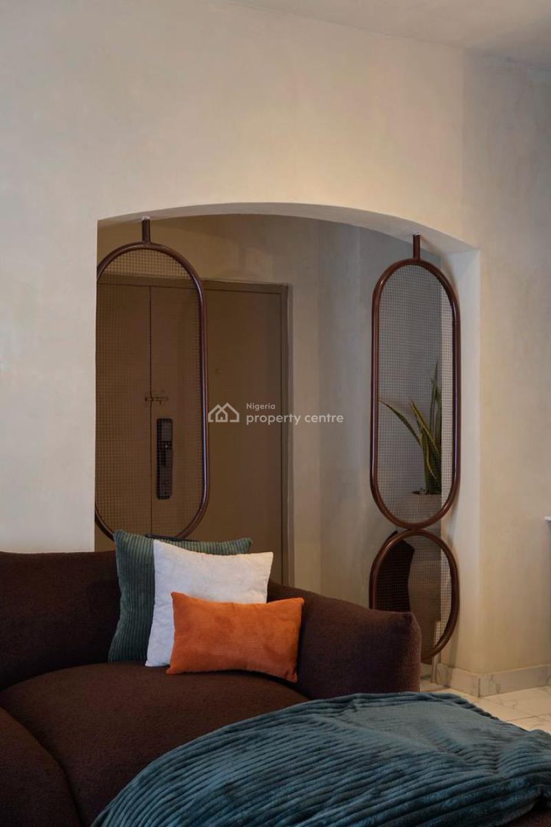 3 Bedroom Penthouse, Lekki Phase 1, Lekki, Lagos, Flat / Apartment Short Let