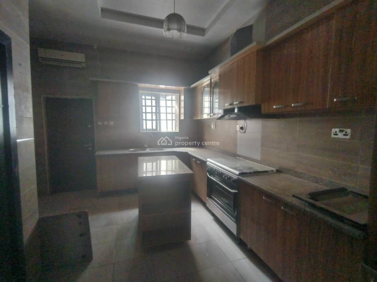 4 Bedroom Semi Detached Duplex with Bq and Personal Generator, Osapa, Lekki, Lagos, Semi-detached Duplex for Rent