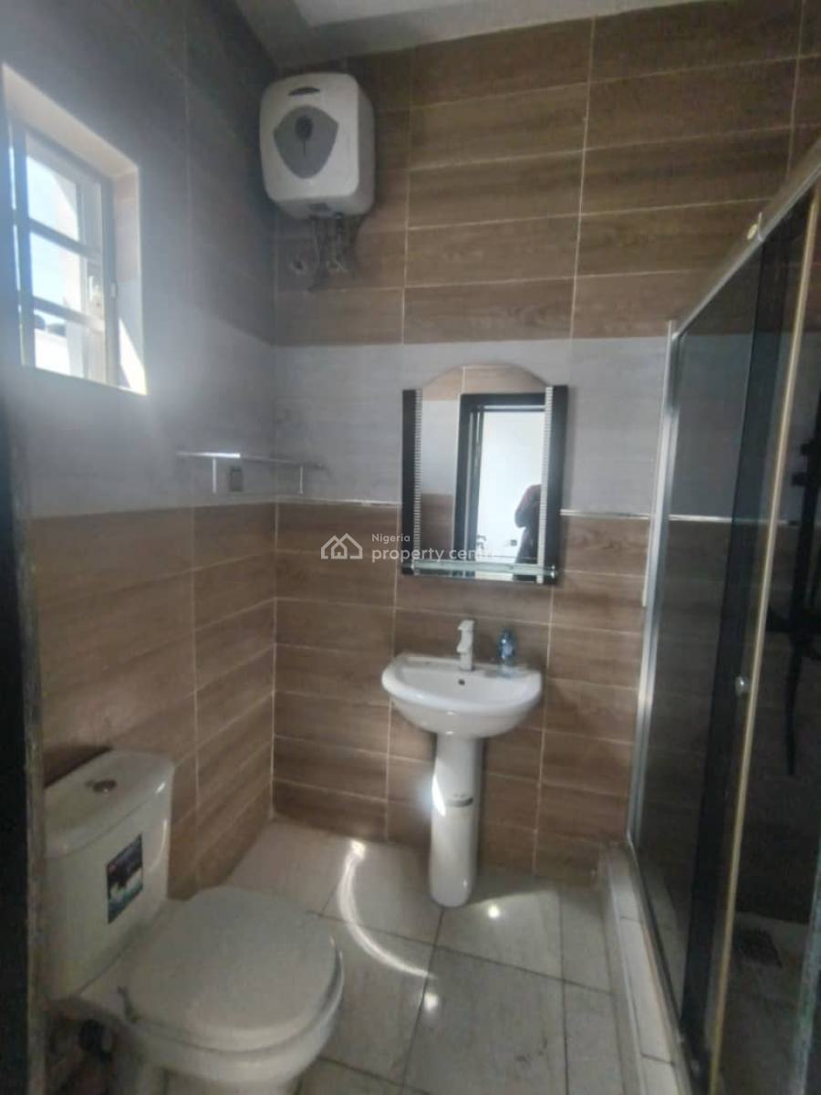 4 Bedroom Semi Detached Duplex with Bq and Personal Generator, Osapa, Lekki, Lagos, Semi-detached Duplex for Rent