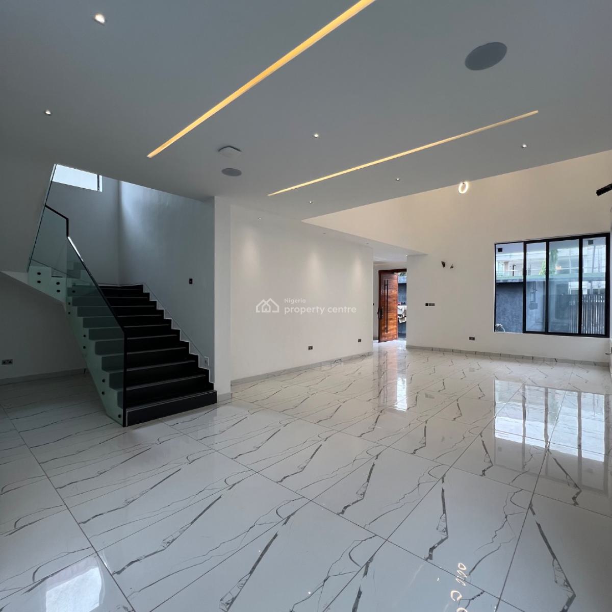 5 Bedroom with 2bq, Lekki Phase 1, Lekki, Lagos, Detached Duplex for Sale