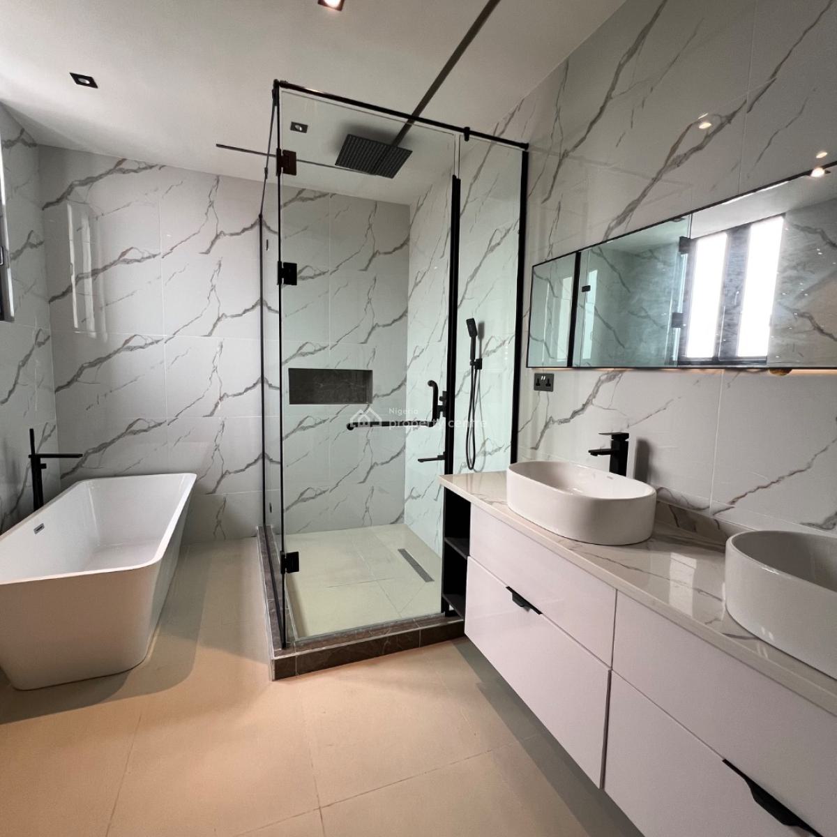 5 Bedroom with 2bq, Lekki Phase 1, Lekki, Lagos, Detached Duplex for Sale