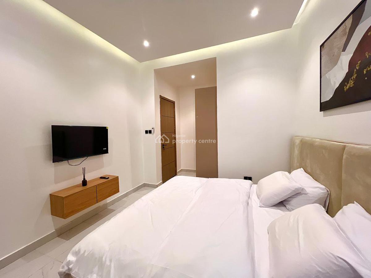 Luxury 3 Bedroom Apartment, Lekki Phase 1, Lekki, Lagos, Flat / Apartment Short Let