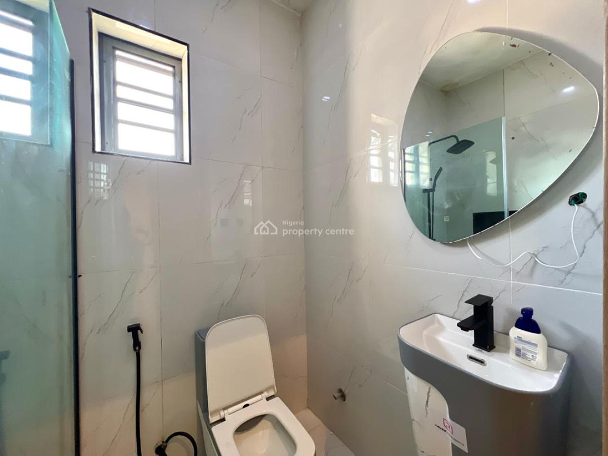 Luxury 3 Bedroom Apartment, Lekki Phase 1, Lekki, Lagos, Flat / Apartment Short Let