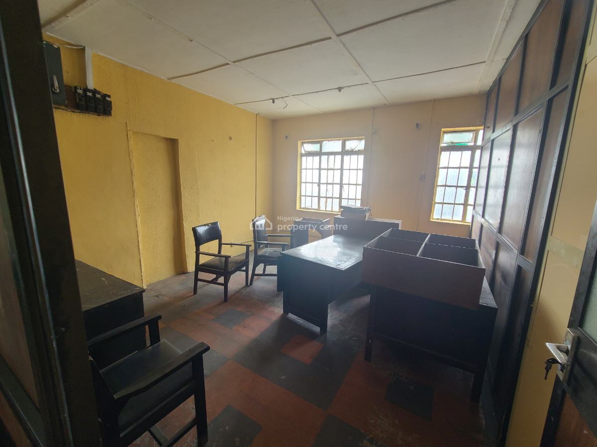 a Room Office Space, Obanikoro, Shomolu, Lagos, Office Space for Rent