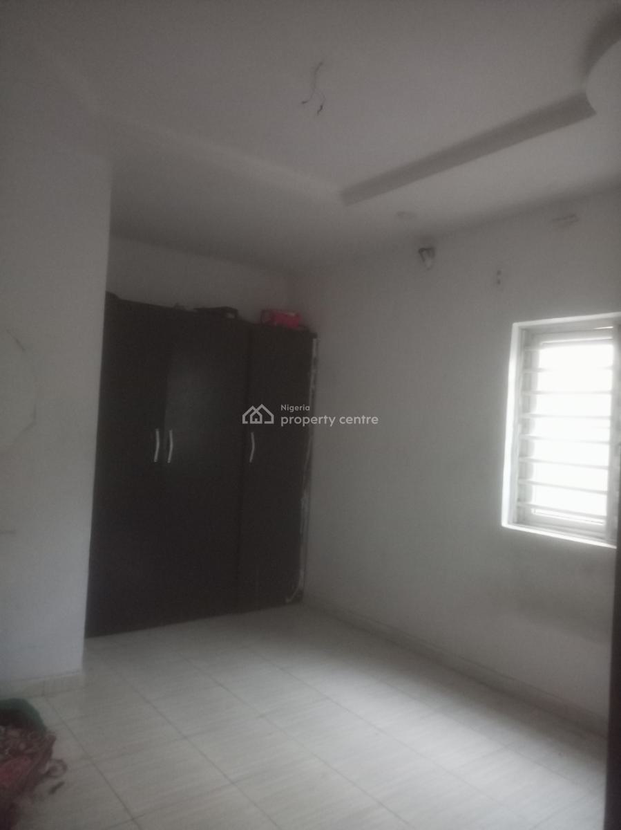 Clean Mini Flat, Mobil Isheri Oshun Jakande Axis, Isolo, Lagos, Mini Flat (room and Parlour) for Rent