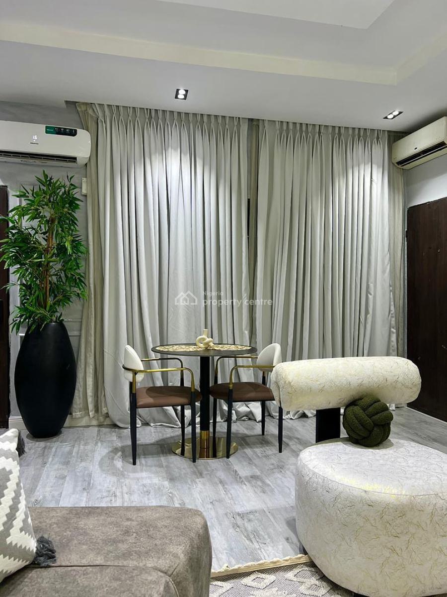 3 Bedroom Apartment, Lekki Phase 1, Lekki, Lagos, Flat / Apartment Short Let