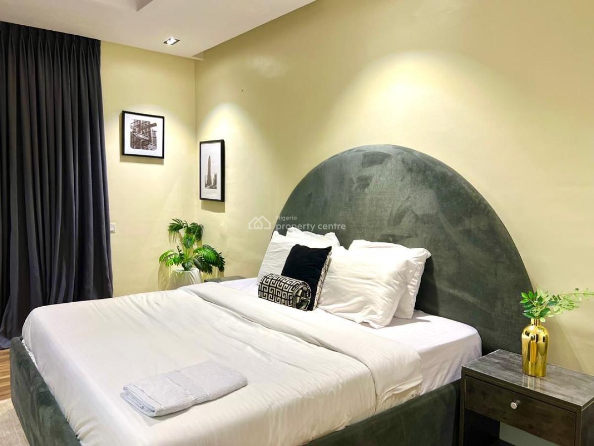 3 Bedroom Apartment, Lekki Phase 1, Lekki, Lagos, Flat / Apartment Short Let