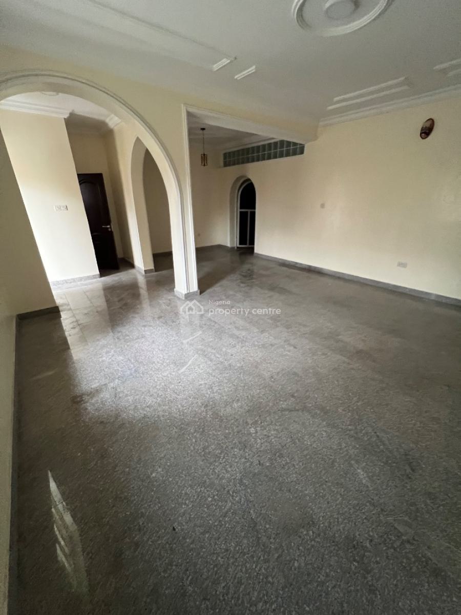 Clean 5-bedroom Duplex in a Secure, Gated Estate, Remi Olowude Way, Lekki Phase 1, Lekki, Lagos, Flat / Apartment for Rent