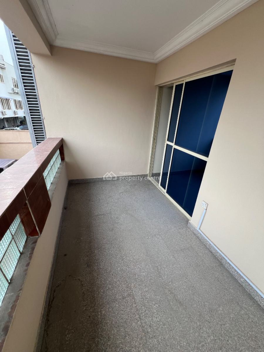 Clean 5-bedroom Duplex in a Secure, Gated Estate, Remi Olowude Way, Lekki Phase 1, Lekki, Lagos, Flat / Apartment for Rent