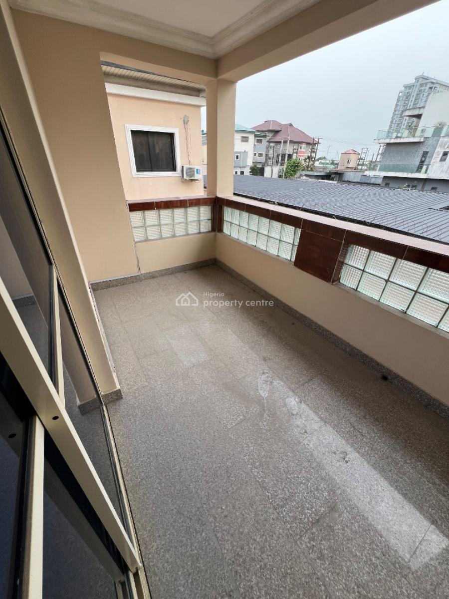 Clean 5-bedroom Duplex in a Secure, Gated Estate, Remi Olowude Way, Lekki Phase 1, Lekki, Lagos, Flat / Apartment for Rent