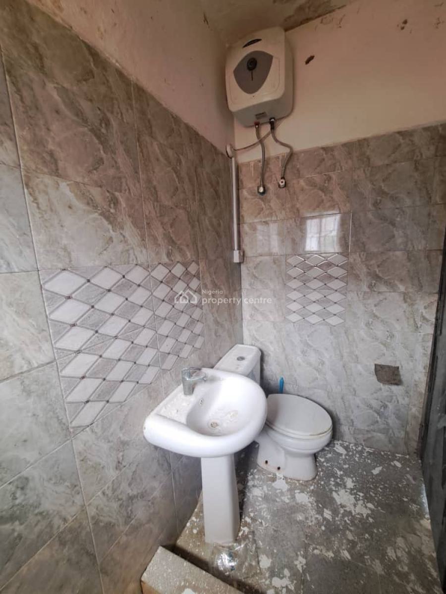 Luxury and Spacious 3 Bedroom Apartment, Salem, Lekki, Lagos, Flat / Apartment for Rent
