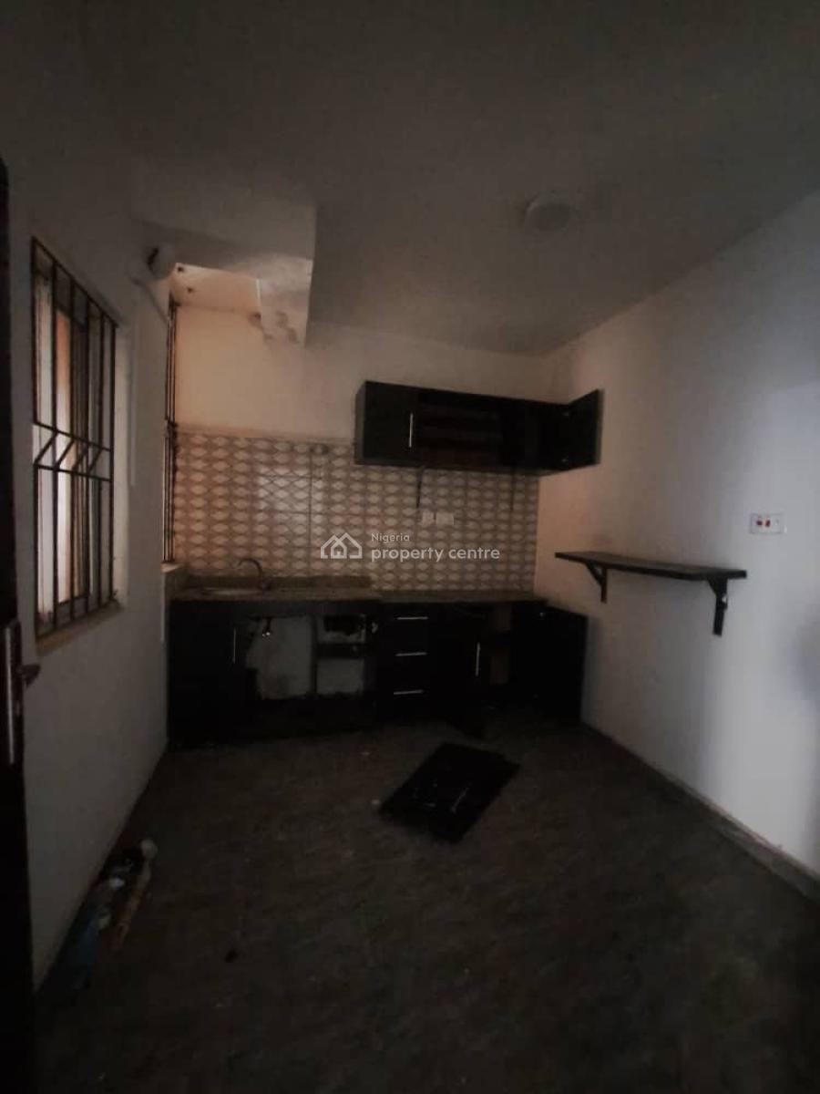 Luxury and Spacious 3 Bedroom Apartment, Salem, Lekki, Lagos, Flat / Apartment for Rent