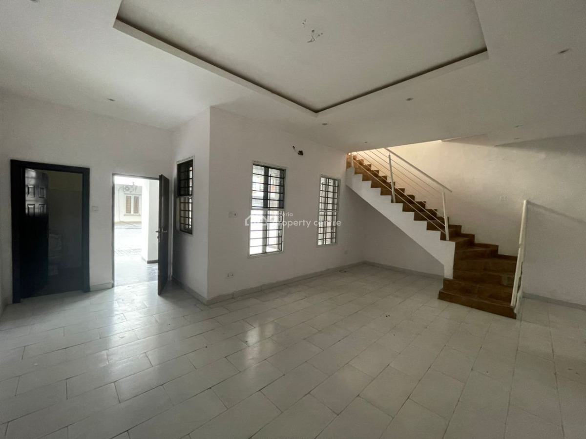 4 Bedrooms Luxury Penthouse with Bq, Coleman Nwafor Street, Off Orchid Road, Lekki, Lagos, Terraced Duplex for Sale