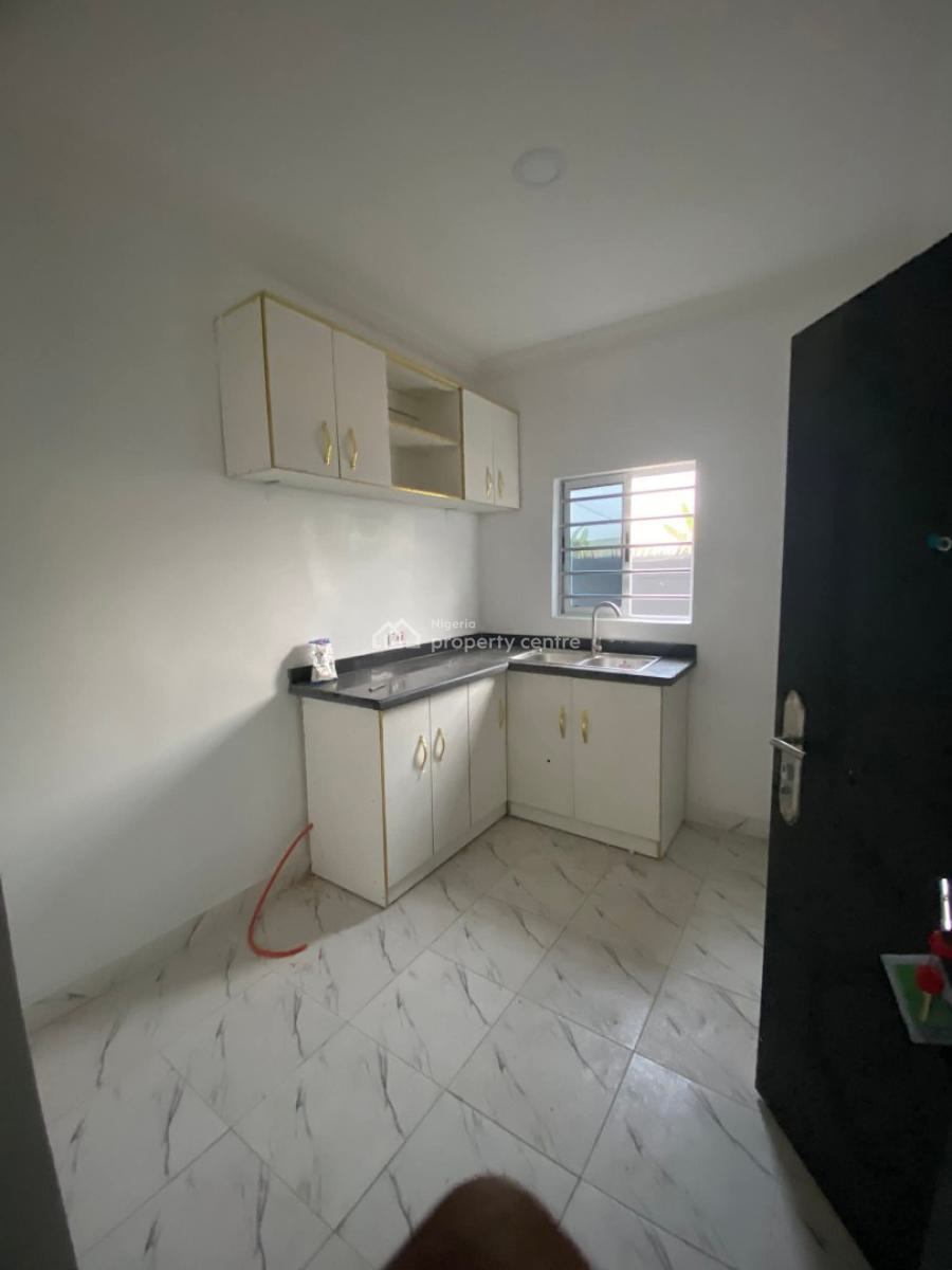 Standard 1 Bedroom Apartment, Eneka, Port Harcourt, Rivers, Flat / Apartment for Rent