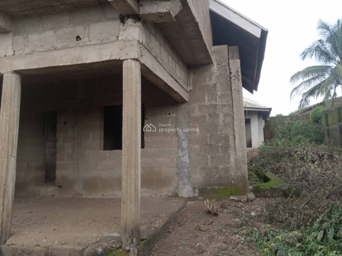 4-bedroom Duplex with a 2-room Self Contain Bq, Mercy Rock, Idi Orogbo, Akobo, Ibadan, Oyo, Detached Duplex for Sale