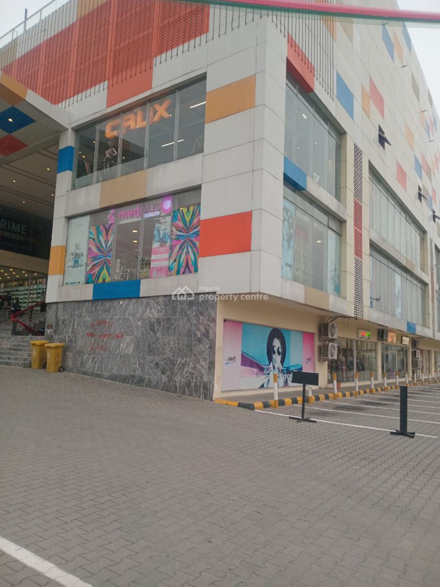 a Luxurious Standard Shop and Office Space, Chevron Drive, Lekki, Lagos, Shop for Rent