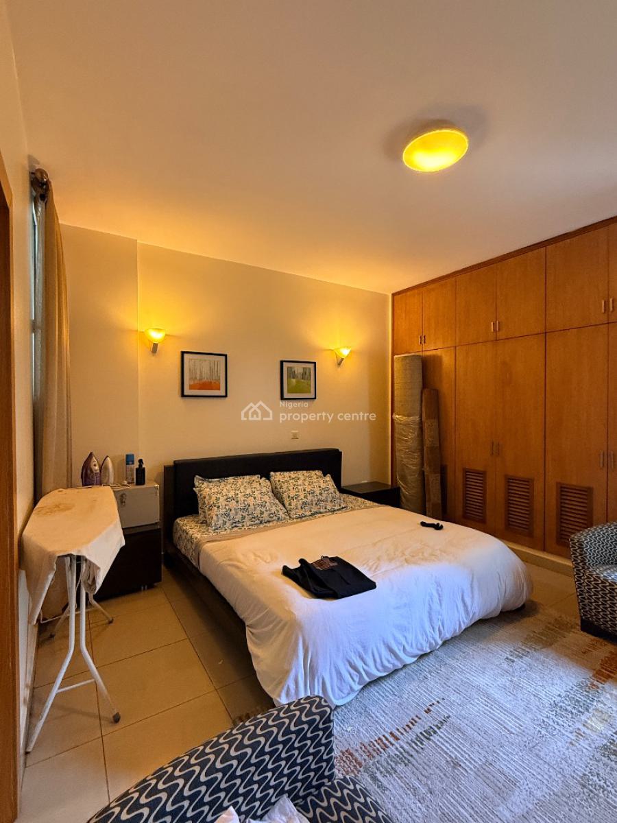 Spacious 3 Bedroom Apartment, Gerrard Road, Ikoyi, Lagos, Flat / Apartment for Sale