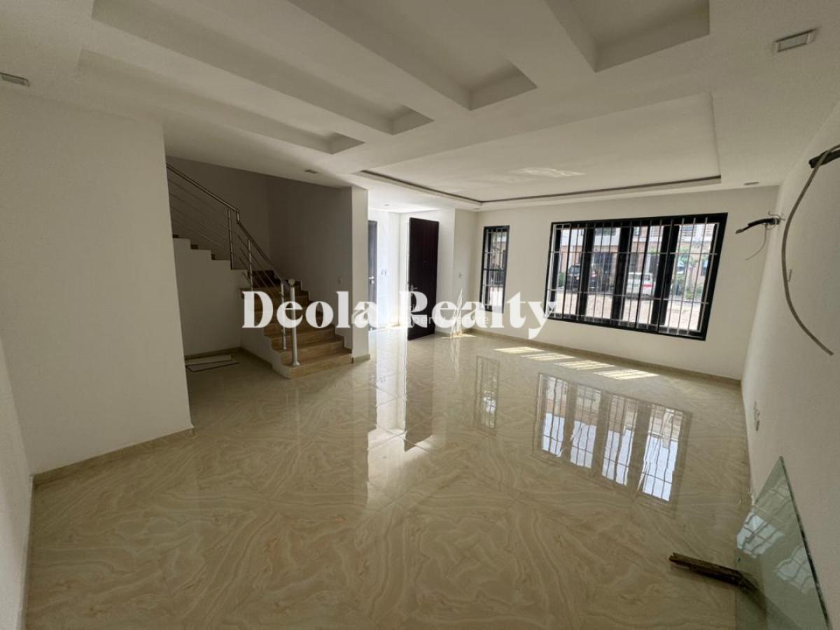 a Luxury Fully Serviced 4 Bedroom Terrace Duplex with Pool & Gym, Platinum Way, Ikate, Lekki, Lagos, Terraced Duplex for Rent
