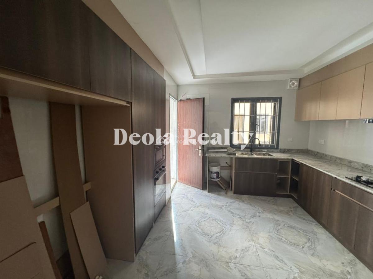 a Luxury Fully Serviced 4 Bedroom Terrace Duplex with Pool & Gym, Platinum Way, Ikate, Lekki, Lagos, Terraced Duplex for Rent