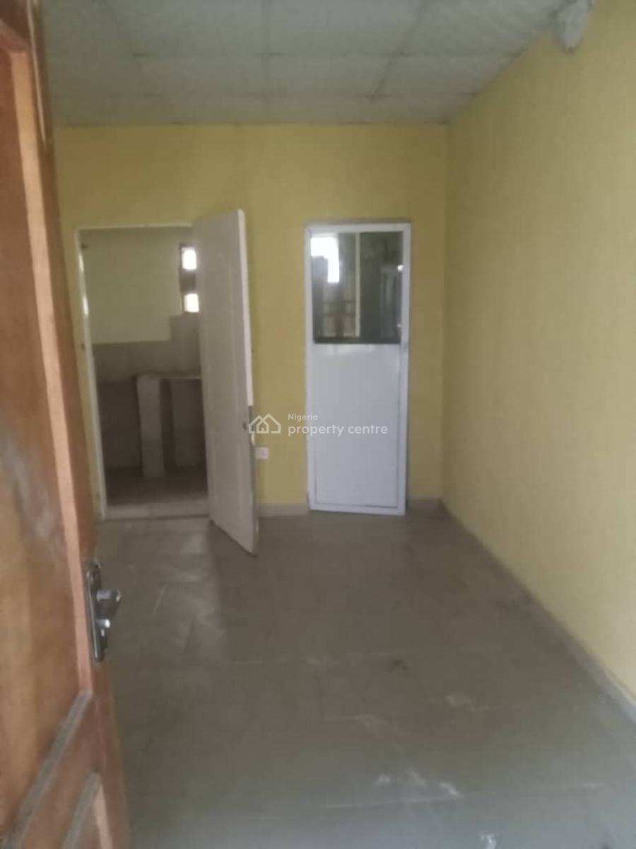 Self Contain, Badore, Ajah, Lagos, Self Contain (single Rooms) for Rent