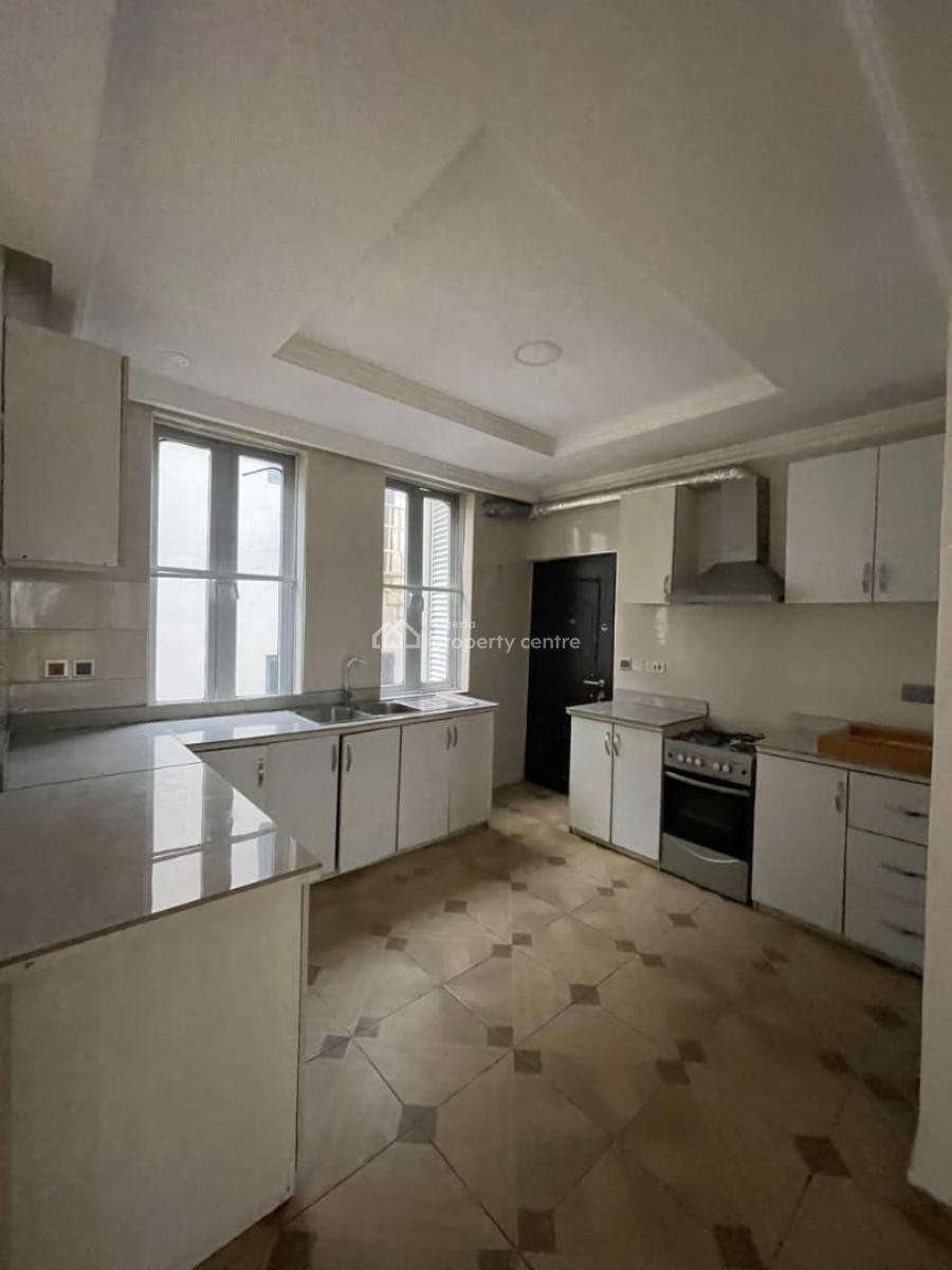 Beautifully Finished 2 Bedroom Apartment, Chevron, Lekki, Lagos, Block of Flats for Sale