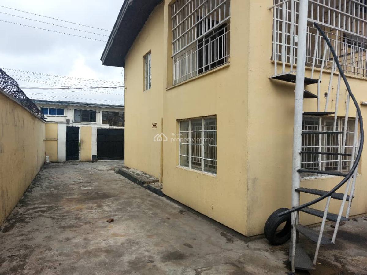 2 Wings of 4 Bedroom Semi Detached House, Ilupeju, Lagos, Semi-detached Duplex for Rent
