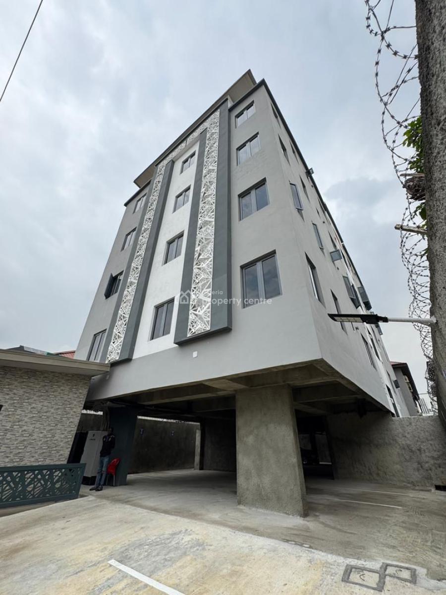 Lovely 3 Bedroom Apartment, Yaba, Lagos, Detached Bungalow for Sale