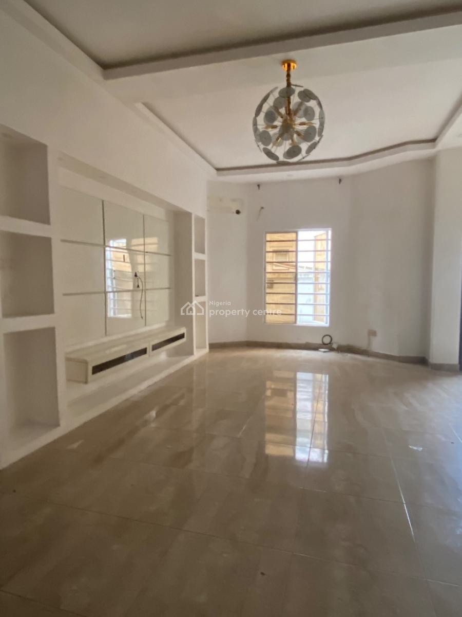 Luxury Spacious Standard 4 Bedroom Fully Detached Duplex, Chevron , in a Wel Secured Estate with Good Road, Lekki, Lagos, Detached Duplex for Rent