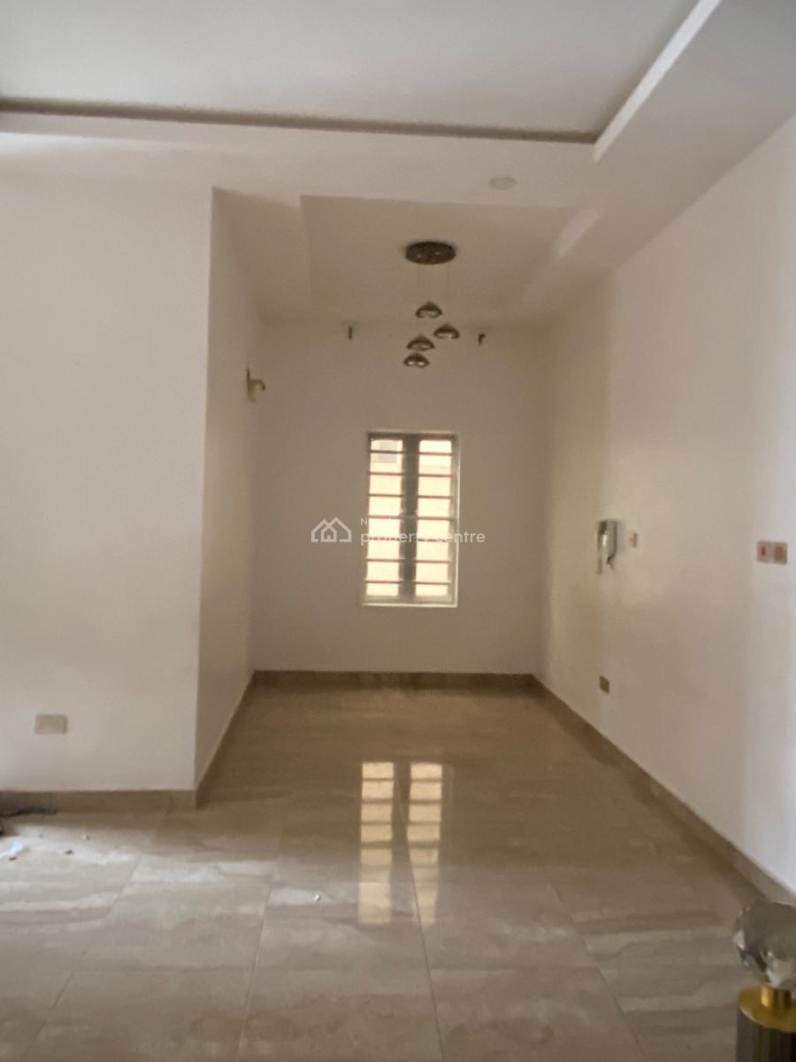 Luxury Spacious Standard 4 Bedroom Fully Detached Duplex, Chevron , in a Wel Secured Estate with Good Road, Lekki, Lagos, Detached Duplex for Rent