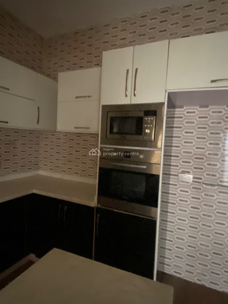 Luxury Spacious Standard 4 Bedroom Fully Detached Duplex, Chevron , in a Wel Secured Estate with Good Road, Lekki, Lagos, Detached Duplex for Rent