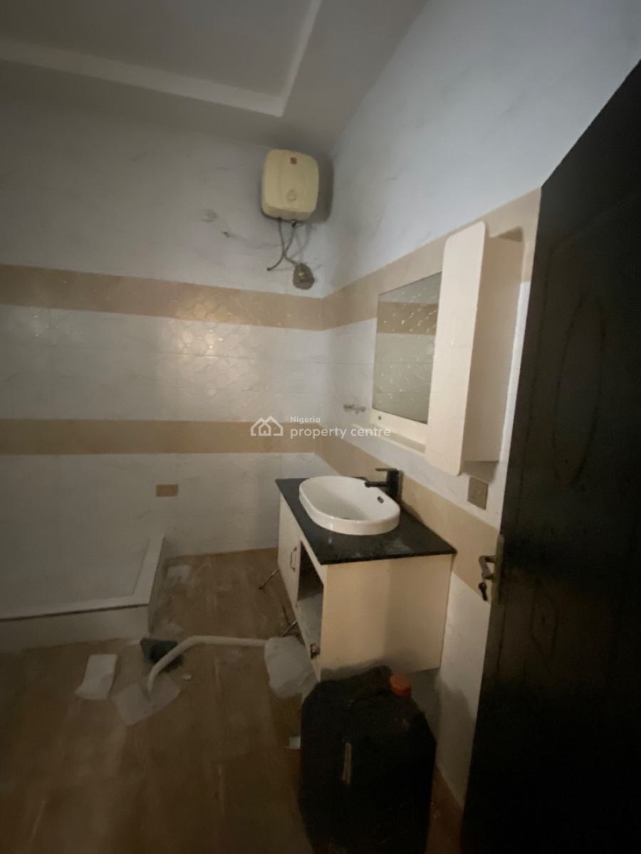 Luxury Spacious Standard 4 Bedroom Fully Detached Duplex, Chevron , in a Wel Secured Estate with Good Road, Lekki, Lagos, Detached Duplex for Rent