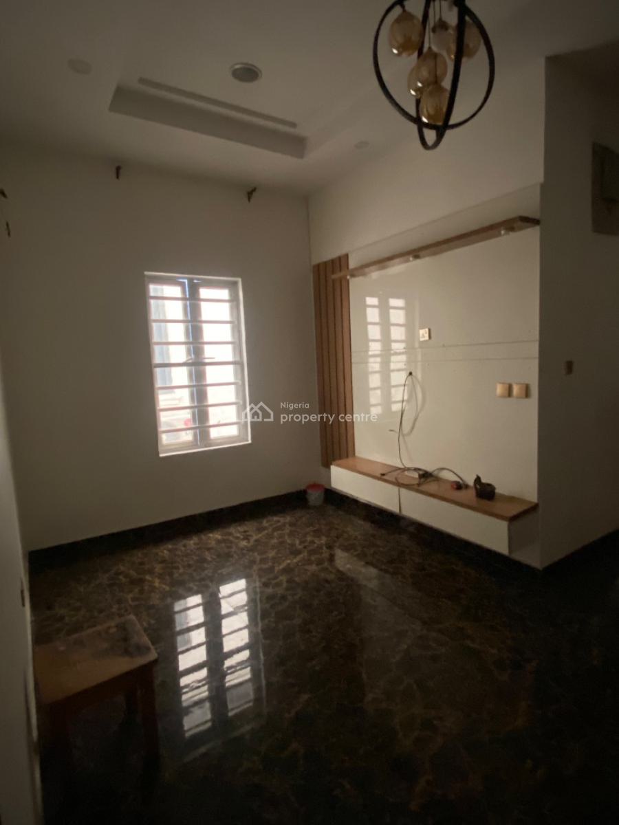 Luxury Spacious Standard 4 Bedroom Fully Detached Duplex, Chevron , in a Wel Secured Estate with Good Road, Lekki, Lagos, Detached Duplex for Rent